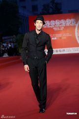 幻灯图：上海电影节星光闪耀 赵薇张柏芝辣妈吸睛