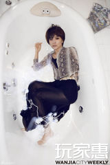 组图：王珞丹英伦气质大片 诠释小清新的传统与反叛