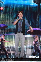 组图：王后驾到收官 谢霆锋李宇春孙燕姿热爆全场