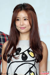 组图：林心如汪东城亮相 靓丽帅气二人抢镜