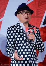 组图：《心花路放》定档国庆 黄渤徐峥带狗上路