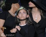 组图：MJ爱女帕丽斯初长成 朋克自拍照时尚青春