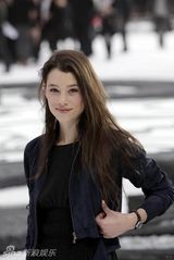 组图：“加勒比美人鱼”阿斯特丽德60张美图集锦