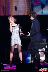 组图：蔡依林笑称踢走阿信成“五月花”主唱