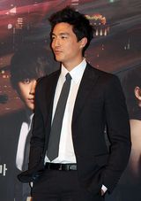 高清图：Rain李娜英出席《逃亡者》发表会