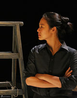 组图：周韵《爱情的印象》上演 文艺范绽放话剧舞台