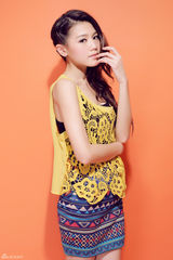 组图：周秀娜俏丽写真青春可爱