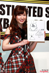 组图：AKB48台湾握手会卖萌 大赞美食成吃货