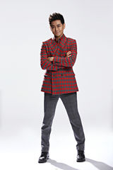 组图：演说家导师写真 李咏鲁豫变情侣小志帅气