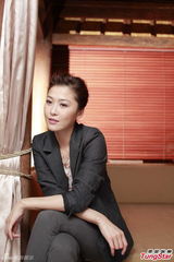 组图：剩女周丽淇被友人安排相亲