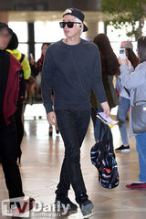 组图：超新星BlockB赴横滨录《M Countdown》