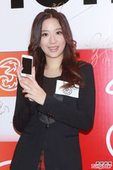 组图：伍咏薇力撑杨怡为人 何超盈否认新恋情