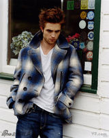 幻灯图集：罗伯特-帕丁森成《名利场》封面人物