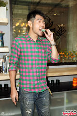 组图：艺人No Name自办工作室获顾又铭站台