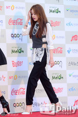 组图：EXO少女时代Sistar等亮相K-pop颁奖礼