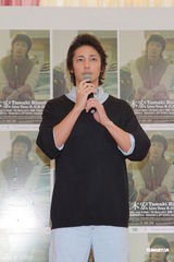 组图：玉木宏7月将唱响香港 歌迷凌晨排队买票