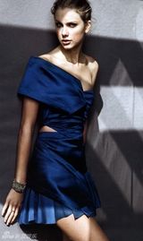 幻灯图集：泰勒-斯威夫特新写真曝光 讲述成功之路