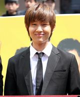 高清图：音乐剧《勇敢的兄弟》发表会 主演集体出席