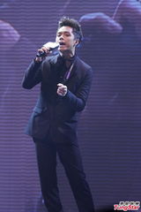 组图：张敬轩谢安琪分获新城劲爆我最欣赏男女歌手