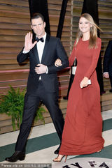 组图：奥斯卡晚宴养眼 可儿秀半球龙女大露背