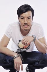 组图：时尚型男海一天拍写真 新剧出演大反派