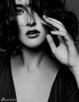 组图：内衣超模半裸大片抖椒乳姿态诱人