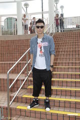 组图：众明星出席电台活动 周柏豪透露外婆遗愿