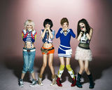 高清图：韩国组合miss A写真 时而可爱时而性感