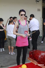 组图：群星出席活动 庄思敏称与吴浩康复合无望