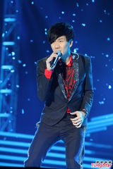 组图：王心凌谈新恋情 罗志祥庾澄庆比拼热舞