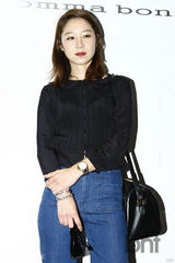 组图：EXO-Kf(x)孔孝珍等亮相某品牌纪念活动