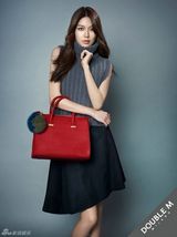 高清组图：少女时代秀英端庄写真变身轻熟女