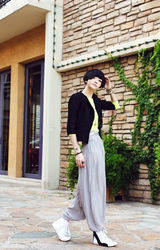 组图：时尚设计师夕又米街拍似潇洒美少年