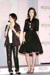 组图：陈慧琳亮相潮味十足 支持儿子进入娱乐圈 