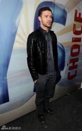 高清组图：安妮斯顿约翰逊迪亚兹捧场男士选择奖