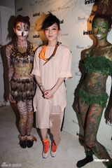 组图：范晓萱祝Makiyo再出发 透露暂无结婚计划