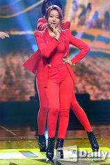 组图：BEAST酷帅助阵公演 Dal★shabet火红性感