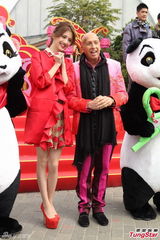 组图：吴千语计划十年后生子 指林峰生育没问题