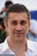 高清图：《安纳托利亚往事》发布会 Nihan扮可爱