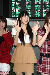 组图：早安少女组台湾握手会引千名粉丝