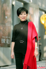 组图：影后凌波再展歌喉 阮经天见证金马历史