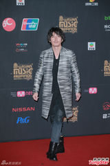 高清：EXO少时BB等亮相MAMA红毯 郭富城助阵