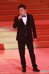 组图：国庆晚会香港举行众星献唱