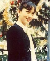 组图：59岁赵雅芝罕见青涩童年少女旧照曝光