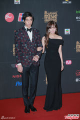 高清：EXO少时BB等亮相MAMA红毯 郭富城助阵