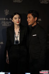 组图：范冰冰期待与陈坤合作 问及新恋情直接开溜