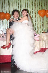 组图：小彬彬结婚儿子当花童 大牌艺人均缺席