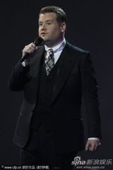 组图：第32届全英音乐奖 詹姆斯-科登怀念惠特尼