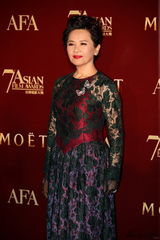 组图：亚洲电影大奖香港举行 群星亮相红毯