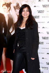 高清图：《华丽后台》香港首映 刘青云鲍起静筹善款